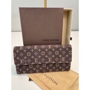Louis Vuitton Sarah Min Lin Monogram Wallet TH1016